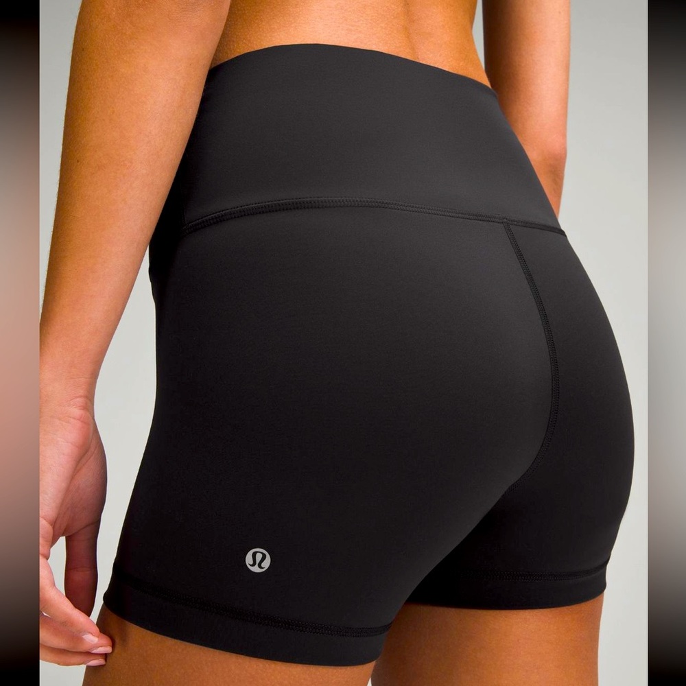 Lululemon Wunder Train High Rise Short 4" size 4